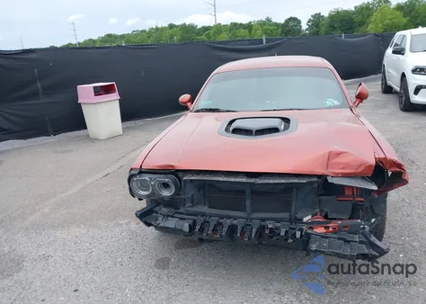 2021 Dodge Challenger R/T Scat Pack z USA, uszkodzony, nr VIN 2C3CDZFJXMH555436